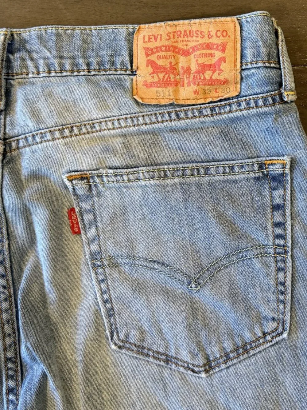 Levi’s 511 Slim Men’s Jeans W33 L30 Light Wash Denim Distressed AS IS
